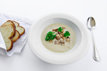 plate diet soup with mushrooms