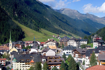Fototapeta premium Ischgl - Alpen