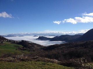 Obraz premium Sopra la nebbia
