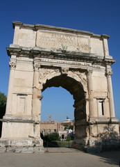 Fototapeta na wymiar Arc de triomphe de Titus, Rome,Italie