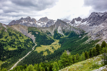 Fototapeta na wymiar Dolomites 9