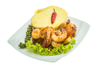 Garlic shrimps with potato