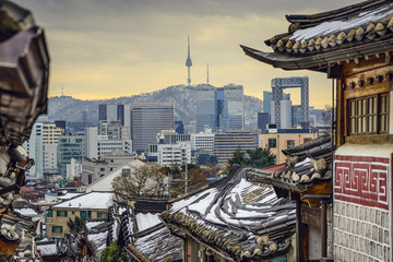 Obraz premium Seoul, South Korea Historic District and Skyline