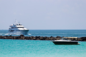 Fototapeta na wymiar Luxury yatch and recreational boat