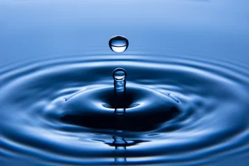 Deurstickers waterdruppel © foto_images