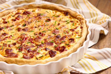 Savory pie with chicken