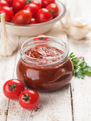 Tomato sauce (jam)