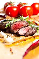 Saftiges steak fleisch auf dem Tisch