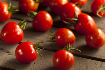 Red Organic Cherry Tomatoes