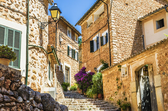 Fototapeta Fornalutx village streets
