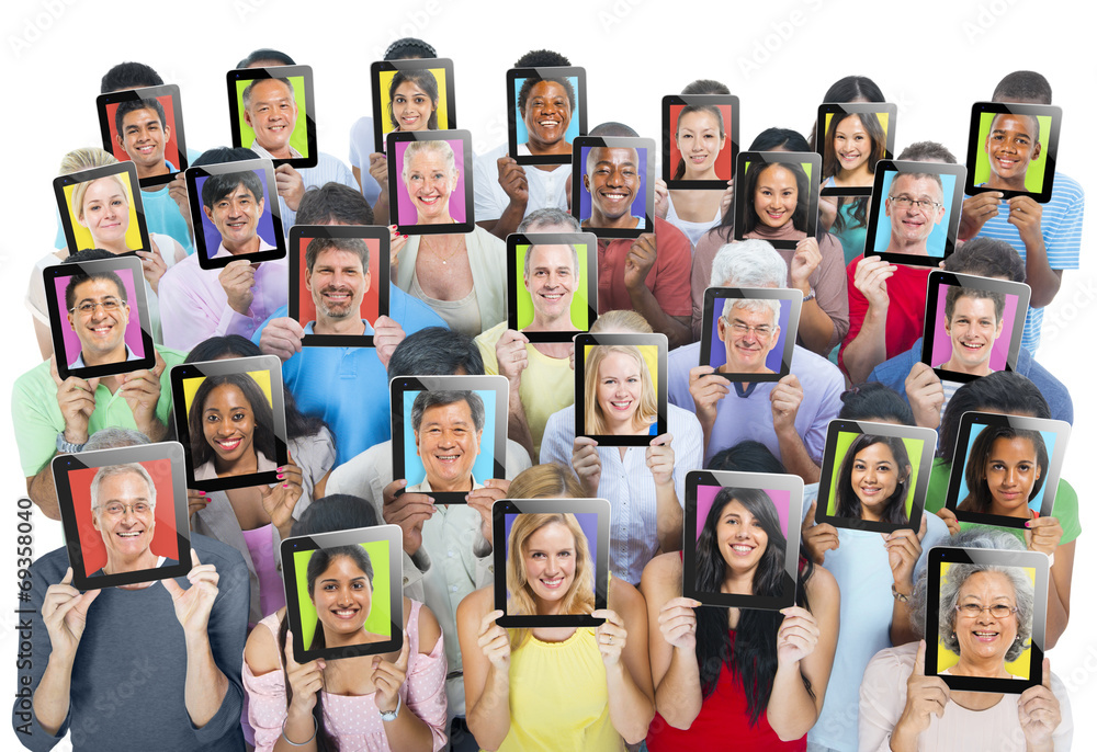 Poster multiethnic group of people with global communications - Posters