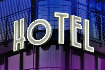 hotel leuchtschrift