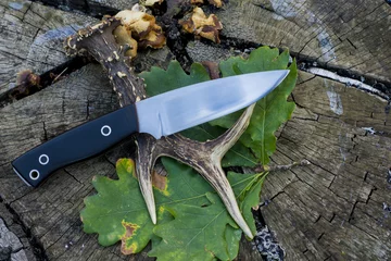 Cercles muraux Chasser hunting knife