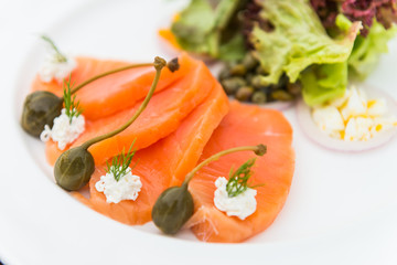 Smoked salmon salad