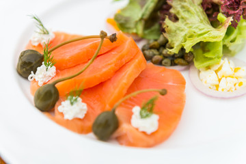 Smoked salmon salad