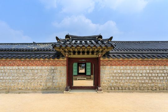 korea wall and door