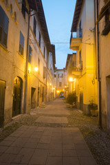Fototapeta na wymiar Arquata Scrivia (Italy) by night