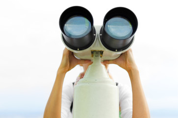 Binoculars or telescope