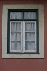Obraz na płótnie Canvas Lisbon window