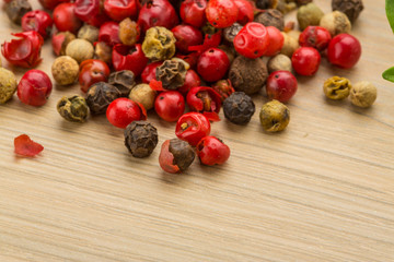 Red pepper corn