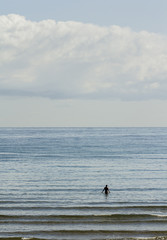 Fototapeta premium hombre en el mar