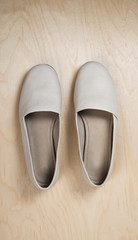 Woman casual gray leather shoes