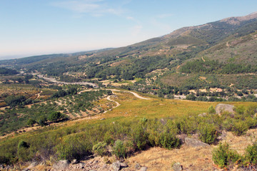 Valle dela garganta Alardos, Raso de Candeleda, España