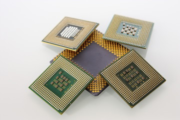 CPU