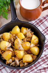 Potatoes with mushrooms