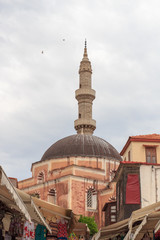 Fototapeta na wymiar Moschee in Rhodos Stadt