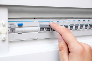 Hand switch electric fuse