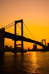 Fototapeta premium Tokyo Bay at Rainbow Bridge