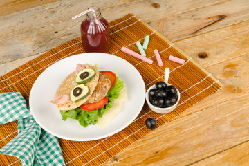 Burger in whole wheat bun