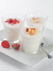 berry yogurt