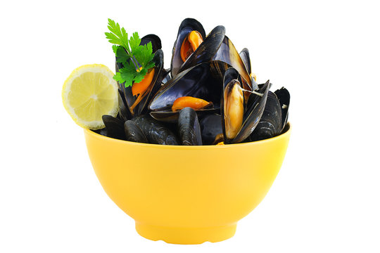 bol de moules de bouchot cuites