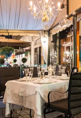 Photo sur Plexiglas Restaurant Table setting restaurant interior