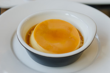 Custard pudding