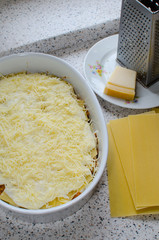 Lasagne bolognese preparation