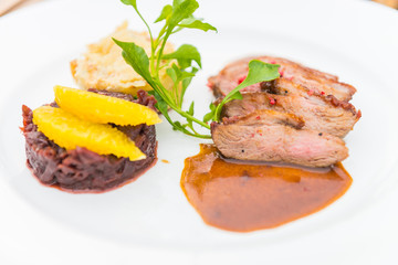 Steak duck