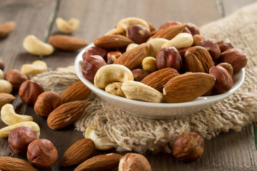 Fototapeta na wymiar Assorted nuts