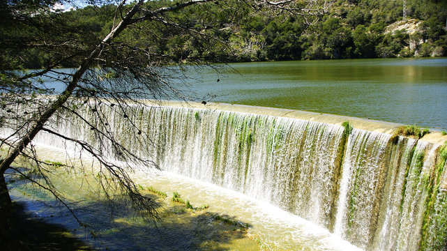 Aliviadero del pantano de Foix, Barcelona