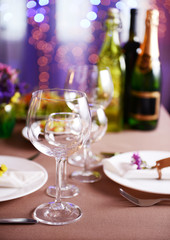 Table setting in restaurant