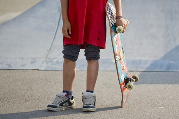 boy with skateboard - obrazy, fototapety, plakaty