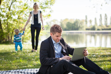 Balance between work and family life