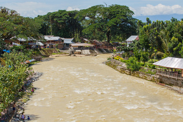 Zicht op Bukit Lawang © John Hofboer