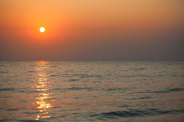 Obraz premium sunrise in the sea
