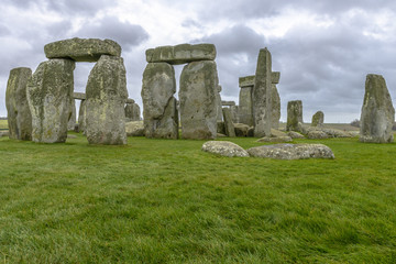 Naklejka premium Stonehenge in a cloudy day in Wiltshire, England