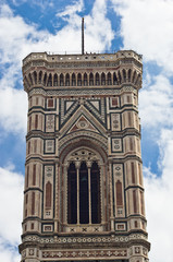 Fototapeta na wymiar Bell tower detail of Florence Santa Maria del Fiore cathedral