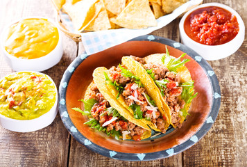 plate of tacos