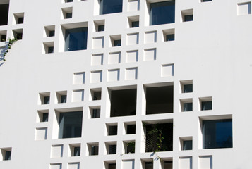 Atypische  quadratische Fenster